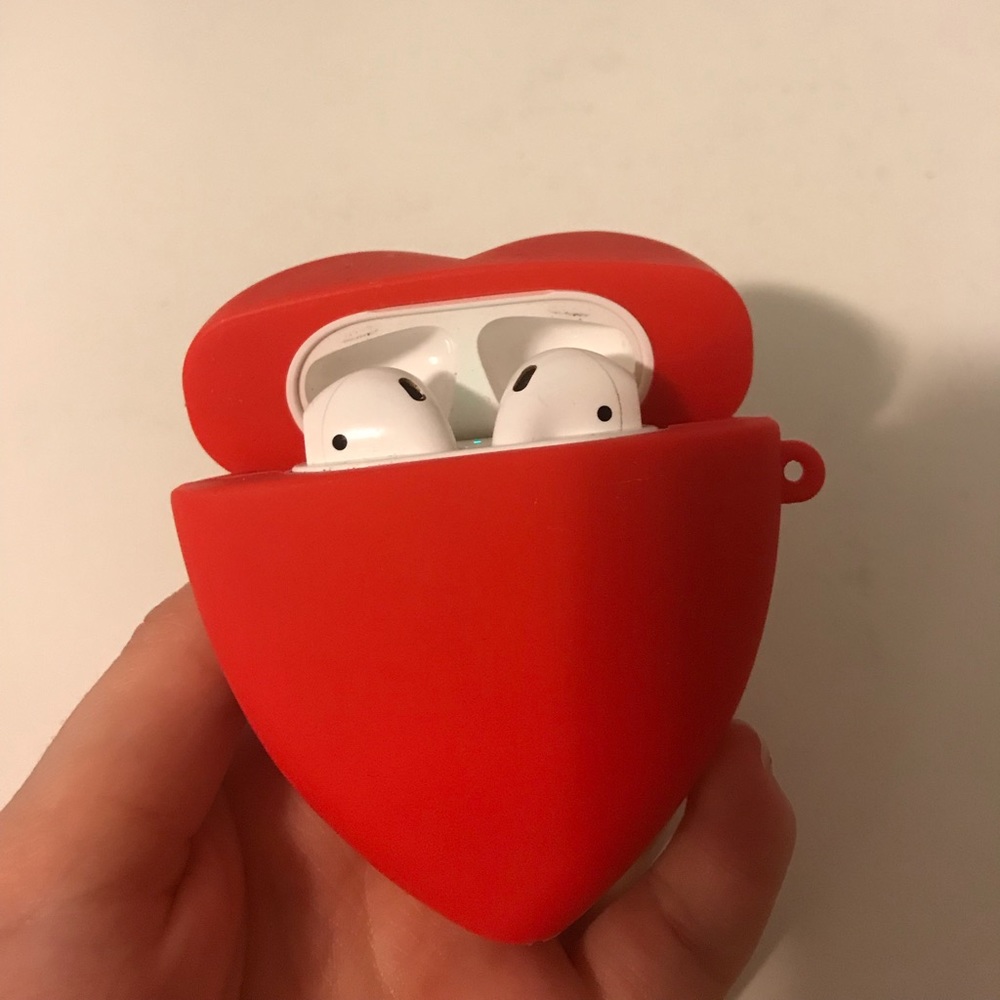 airpods second gen!